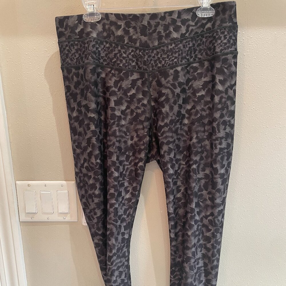 Women's XL Calia leopard print leggings